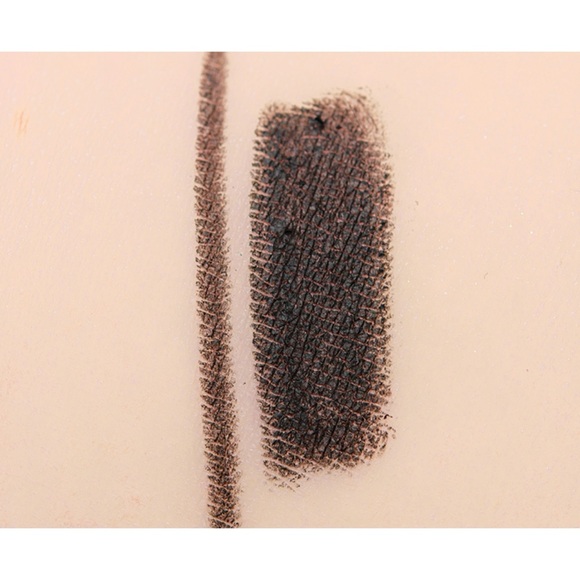 New Chanel Stylo Yeux Waterproof Long Lasting Eyeliner - Picture 6 of 8